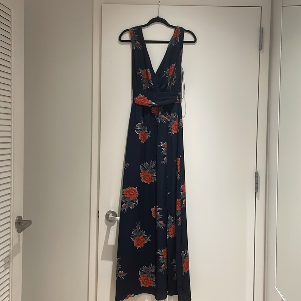 Elegant blue maxi never worn, NWT